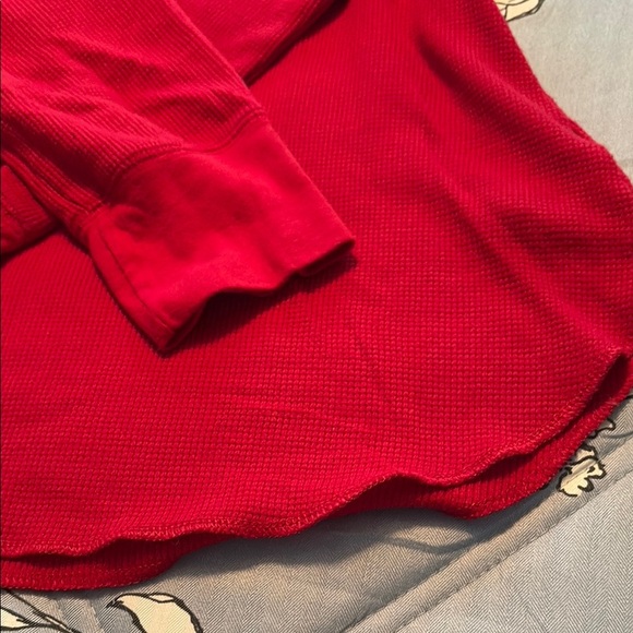 Old Navy Bold Red Knit Scoop Neck Top with Long Sleeves - Picture 3 of 4